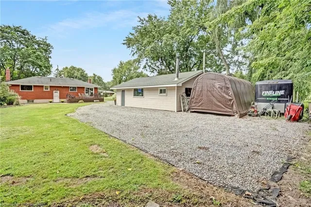 Additional image 38 of 9184 Airport Rd