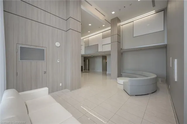 Additional image 4 of 2087 Fairview St Unit 1805