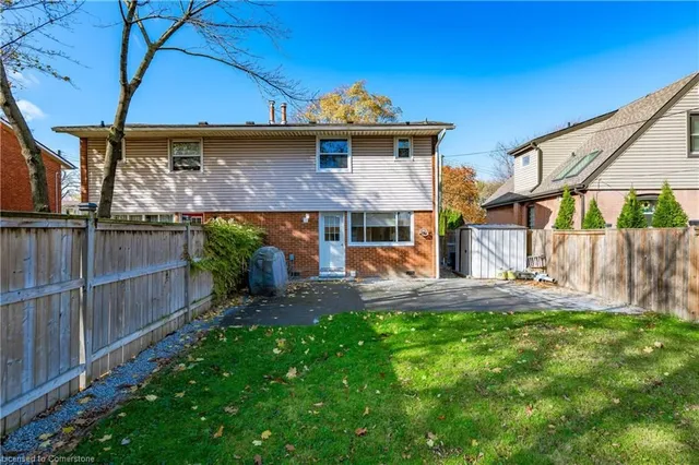 Additional image 32 of 305 East 24th St