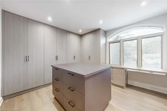 Additional image 27 of 34 Maple Ave