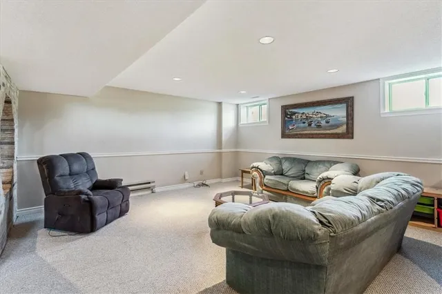 Additional image 24 of 335 YORK Rd