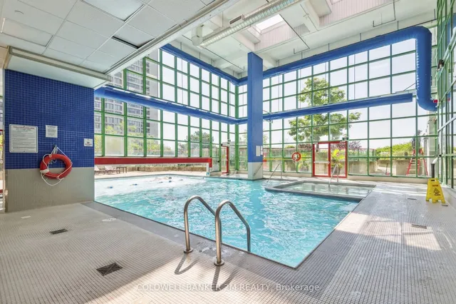 Additional image 22 of 77 Harbour Sq Unit 406