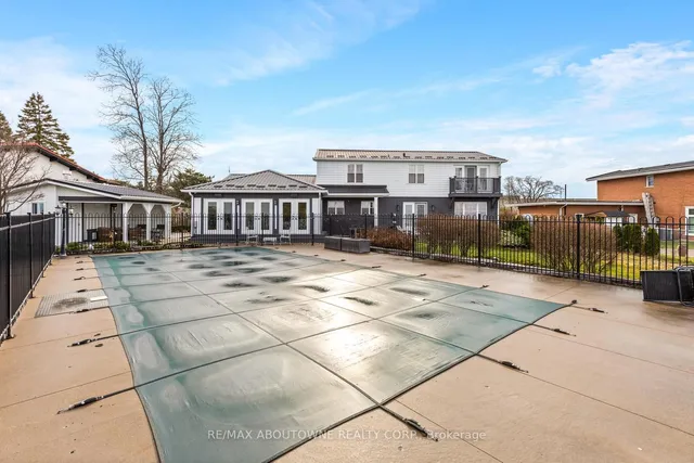 Additional image 30 of 1073 North Service Rd