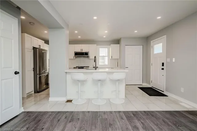 Additional image 7 of 5 Lewis St