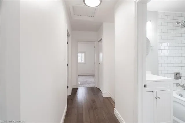 Additional image 17 of 30 Graham Ave