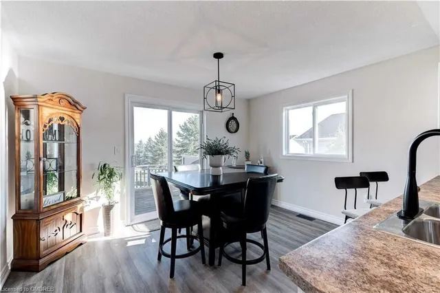 Additional image 21 of 145 Glenariff Dr