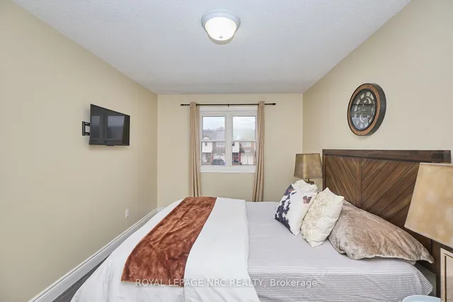 Additional image 7 of 23 Dynasty Ave Unit 4