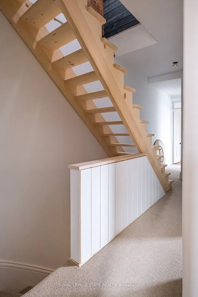 Additional image 20 of 20 Peter St