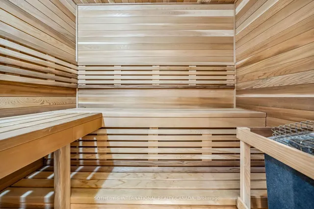 Additional image 31 of 113 Coldstream Ave