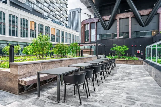 Additional image 35 of 455 Wellington St Unit 708