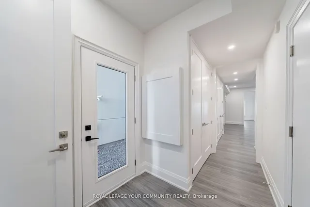 Additional image 25 of 19 Antonio Crt Unit 3B