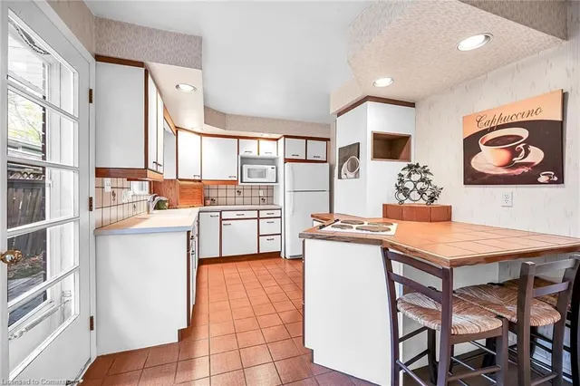 Additional image 13 of 54 Little John Rd