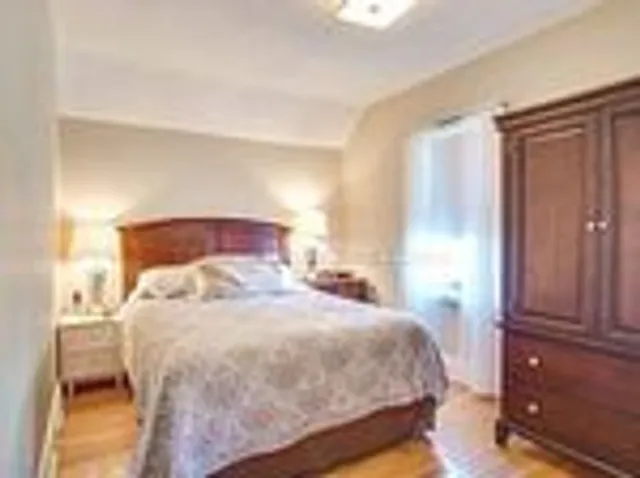 Additional image 6 of 41 Leland St