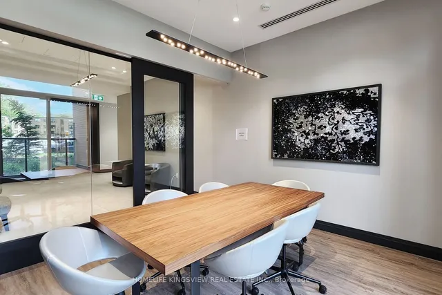 Additional image 35 of 293 THE KINGSWAY Unit 701