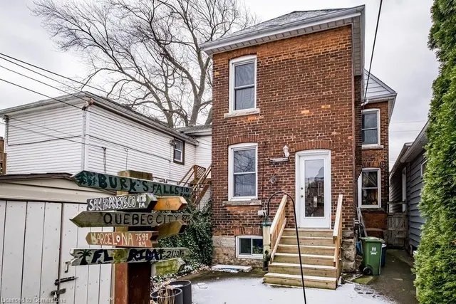 Additional image 44 of 48 Macaulay St