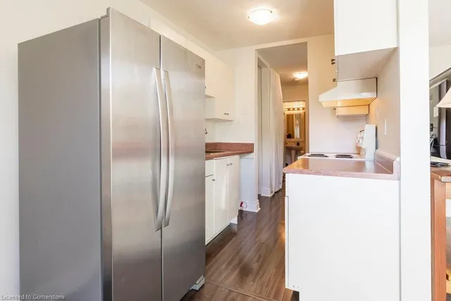 Additional image 8 of 81 Charlton Ave Unit 1004