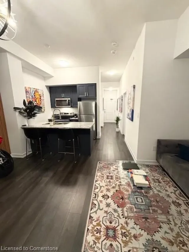 Additional image 27 of 470 Dundas St Unit 102