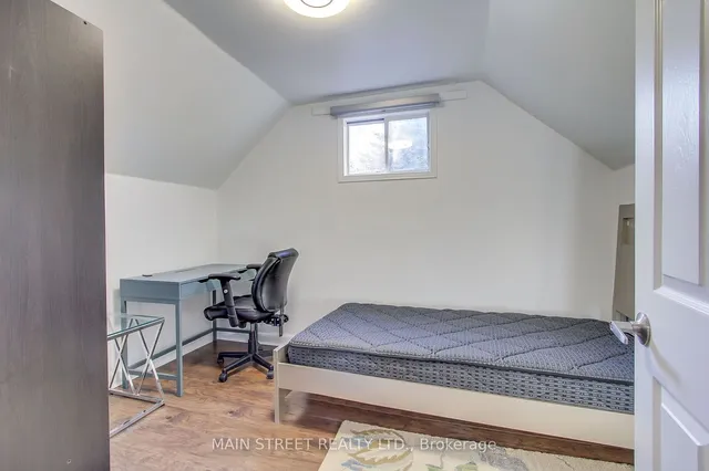 Additional image 26 of 19 Beaucourt Rd