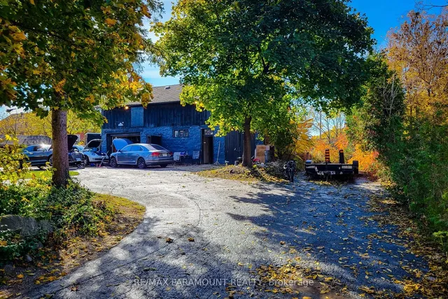 Additional image 25 of 90 Main St