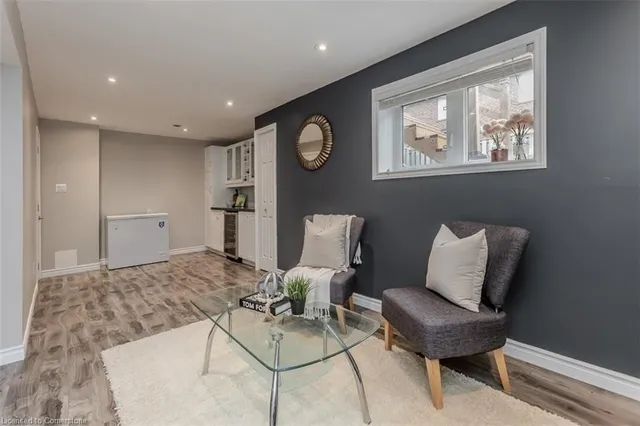 Additional image 49 of 264 Wise Cross