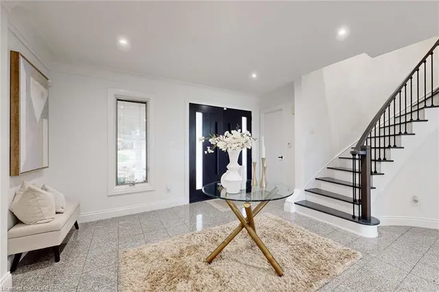 Additional image 5 of 34 Maple Ave