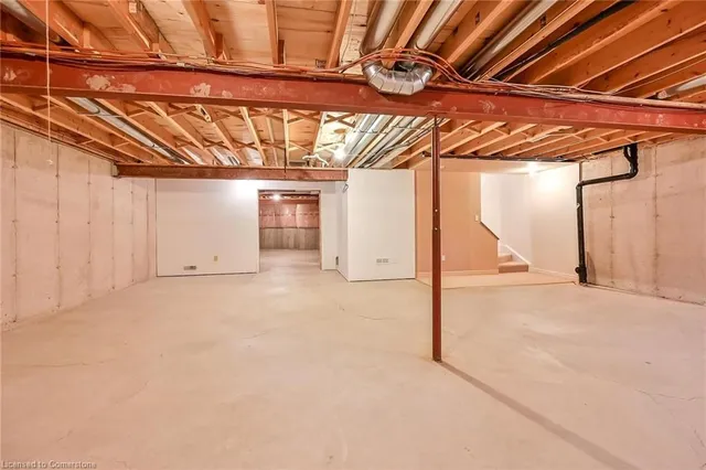 Additional image 27 of 54 Greentrail Dr