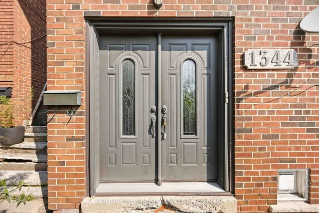 Additional image 3 of 1344 Davenport Rd