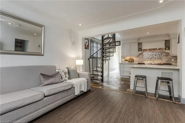 Additional image 14 of 1041 Plains View Ave