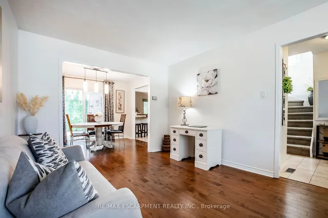 Additional image 8 of 1098 Stephenson Dr