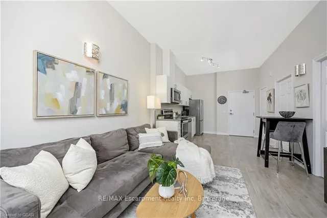 Additional image 14 of 716 MAIN STREET EAST Unit 1109