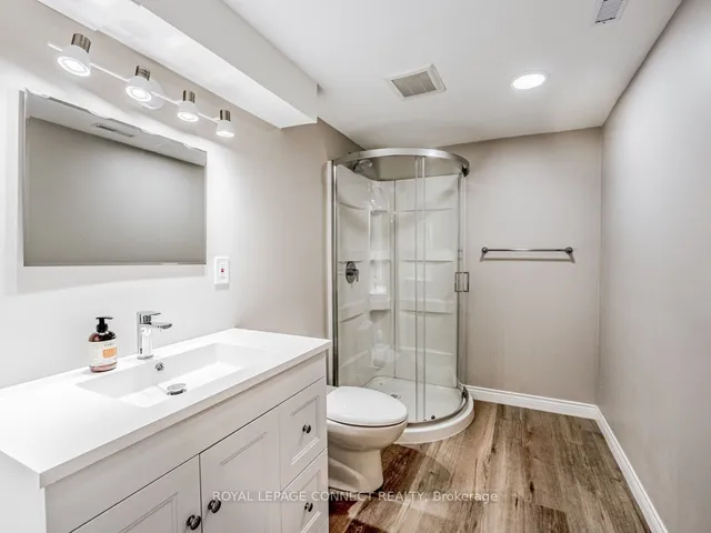 Additional image 27 of 463 Woodward Ave