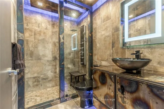 Additional image 36 of 2659 #2 Side Rd