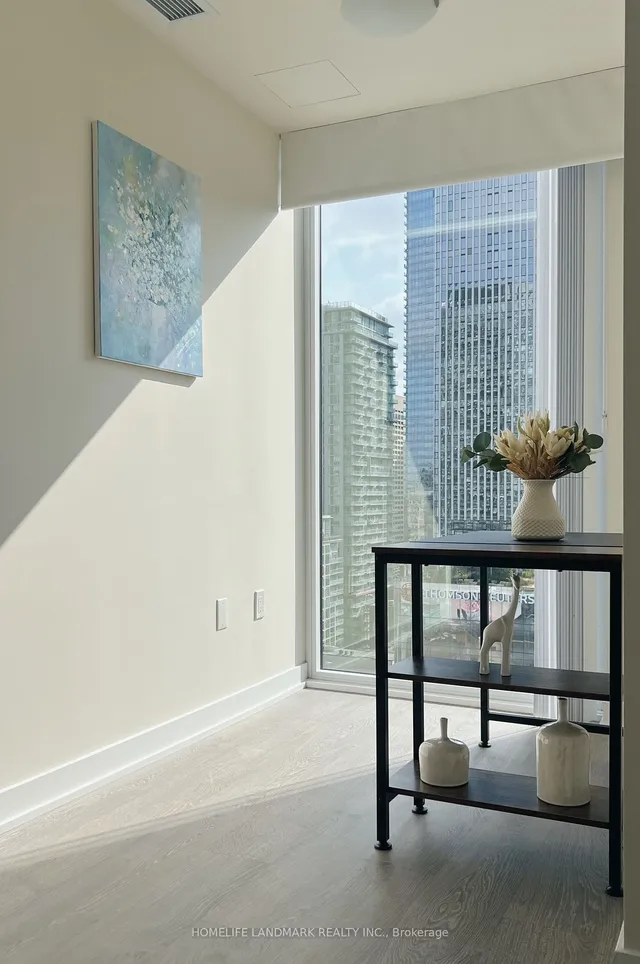 Additional image 3 of 99 John St Unit 1701