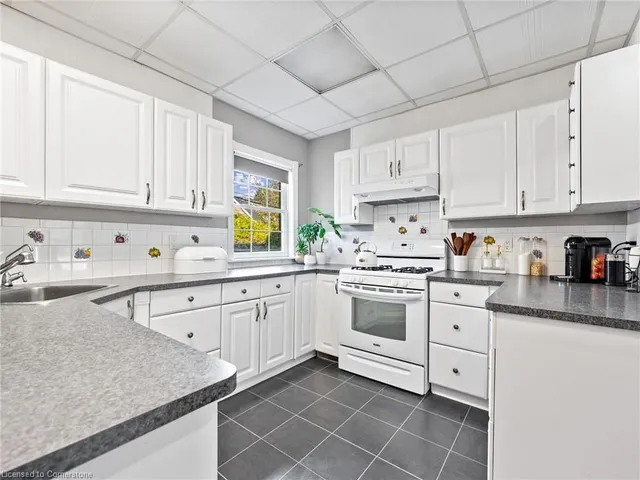 Additional image 13 of 124 Eastbourne Ave