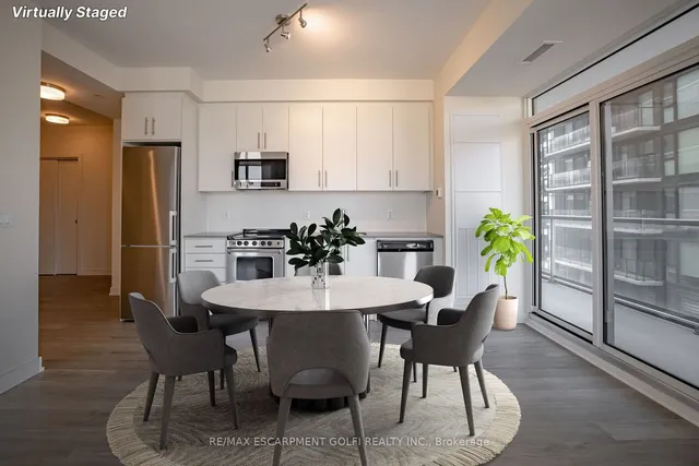 Additional image 15 of 212 King William St Unit 815