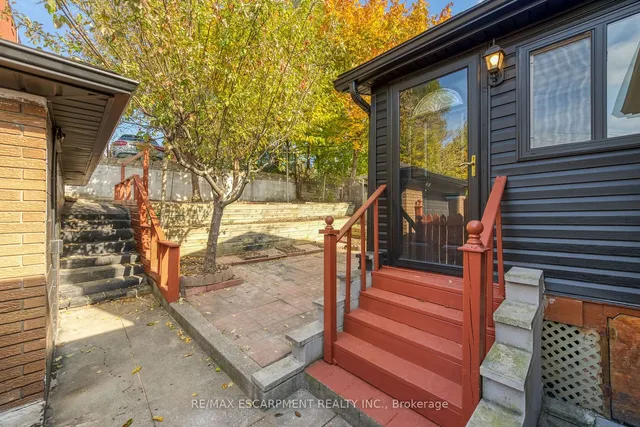 Additional image 28 of 67 Glendee Rd