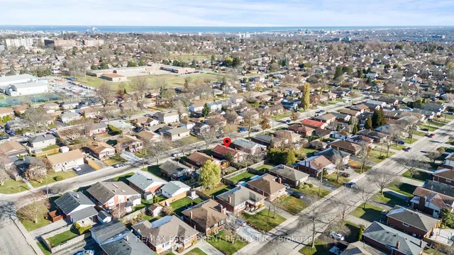 Additional image 38 of 20 Burfield Ave