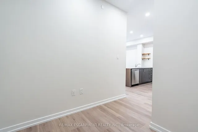 Additional image 9 of 125 Shoreview Pl Unit 205