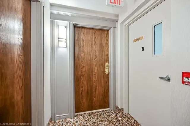 Additional image 33 of 3000 Creekside Dr Unit 601