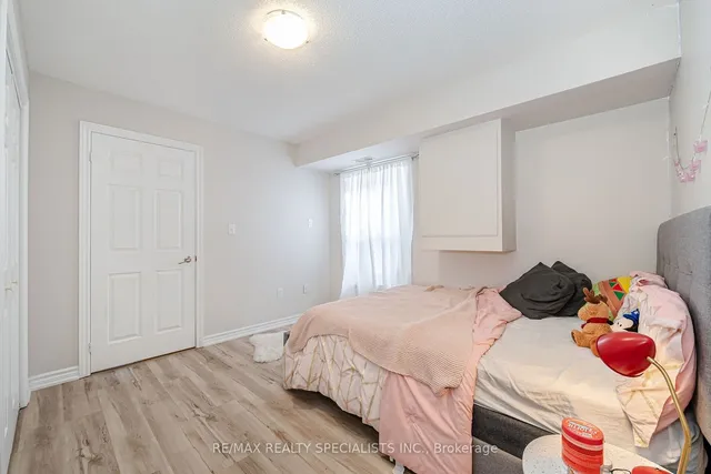 Additional image 29 of 1350 Main St Unit 412