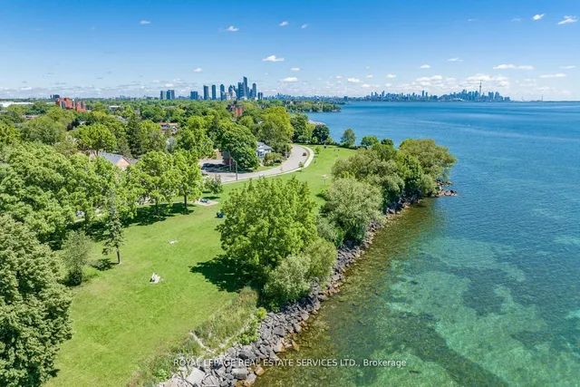 Additional image 29 of 135 Lake Shore Dr