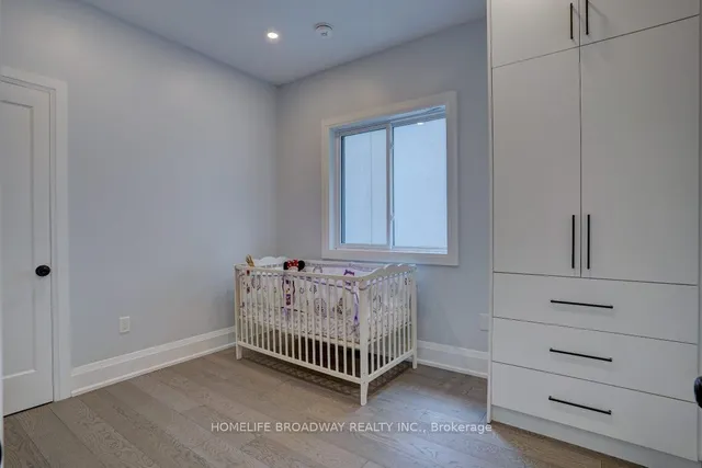 Additional image 19 of 75 Holmstead Ave