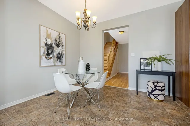 Additional image 12 of 592 Lott Cres