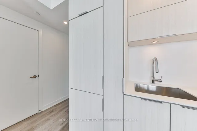 Additional image 12 of 370 Martha St Unit 2106