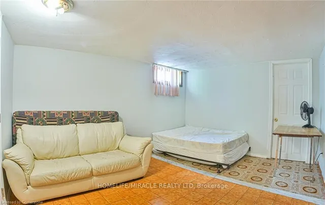 Additional image 25 of 6 Glenmurray Crt