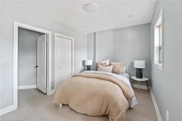 Additional image 19 of 43 Fullerton Ave