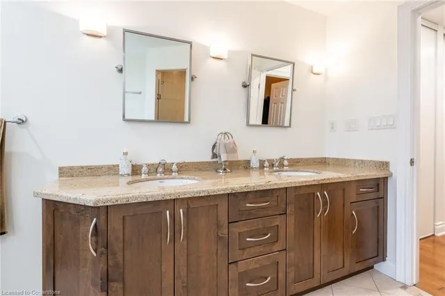 Additional image 30 of 12 Cowper Crt