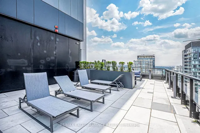 Additional image 37 of 357 King St Unit 3009