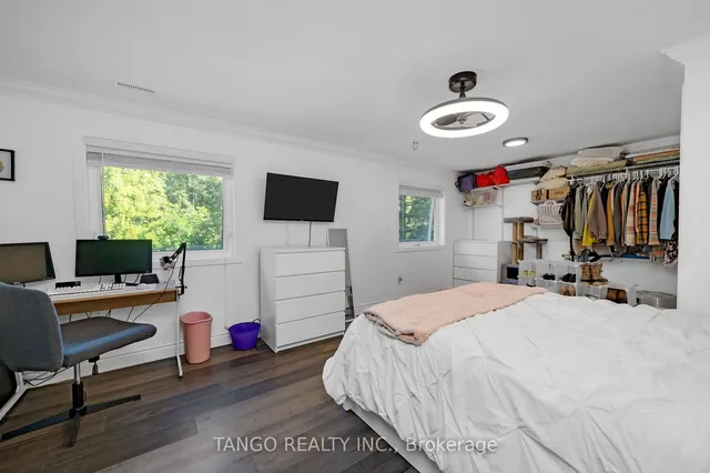 Additional image 26 of 6739 Fifth Line