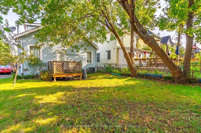 Additional image 37 of 26 Huron St